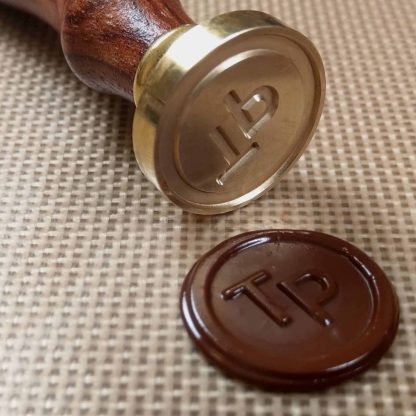 30 mm Chocolate Stamp With Wooden Handle - Image 4