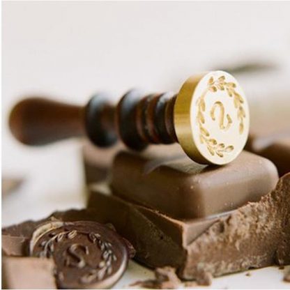 30 mm Chocolate Stamp With Wooden Handle - Image 6
